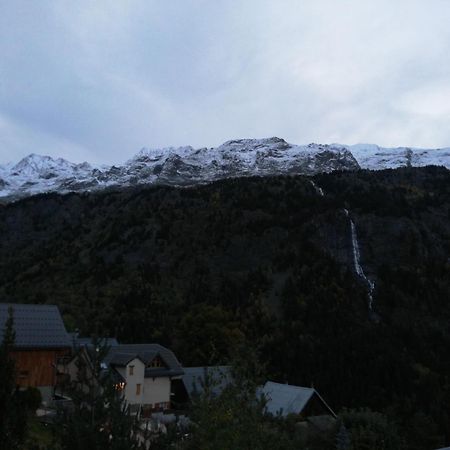 La Belledone A Vaujany Apartment Exterior photo